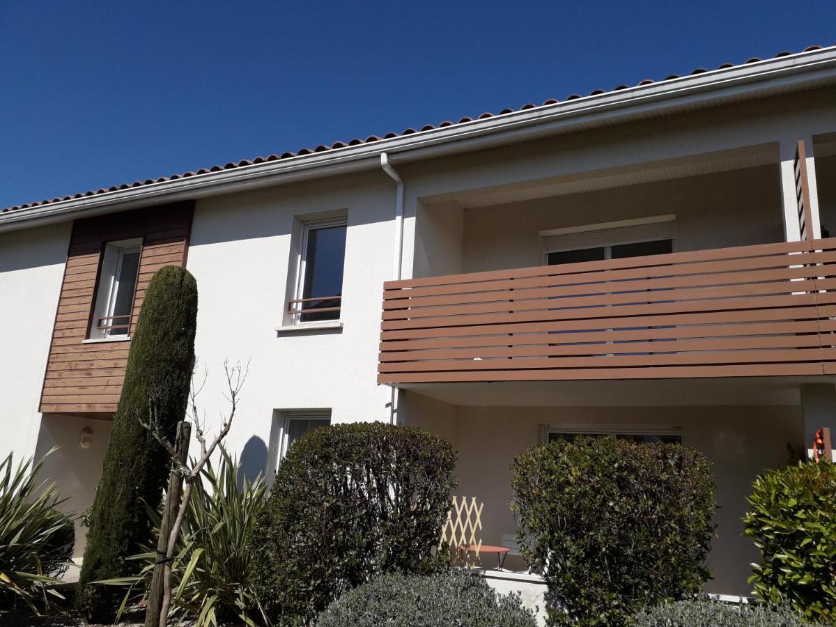 Bel Appartement En Residence Avec Parking Prive Arvert Екстериор снимка