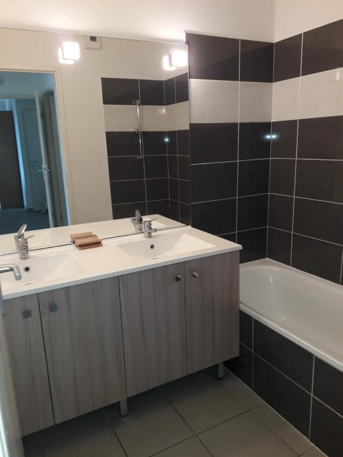 Bel Appartement En Residence Avec Parking Prive Arvert Екстериор снимка